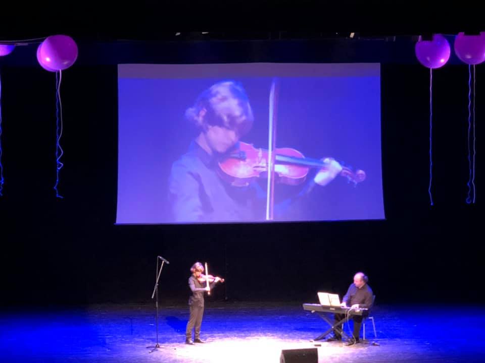 L'alumne Alexandre Amorós a la festa dels 10 anys de TAC 12